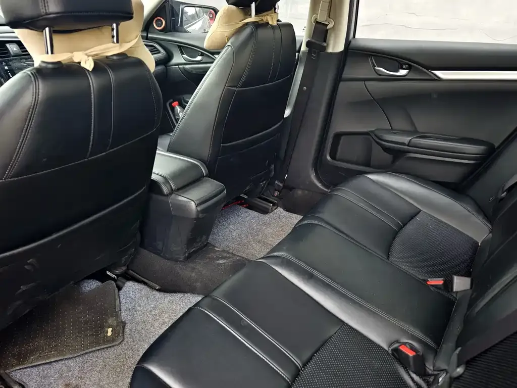 Honda Civic — фото 3