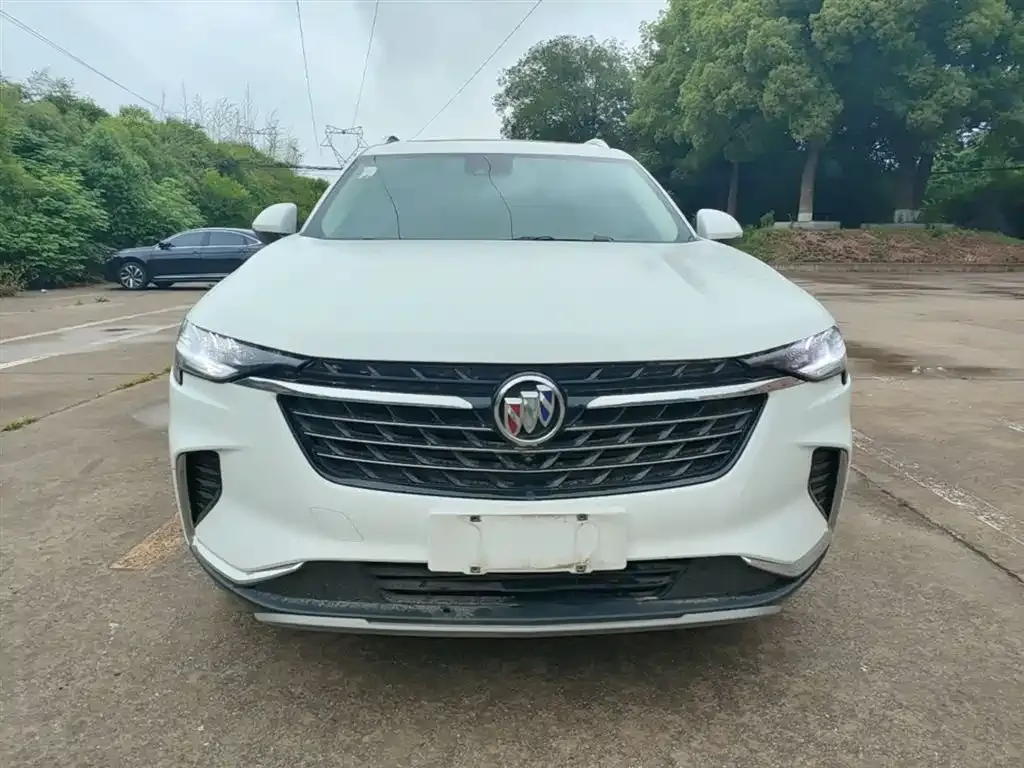 Buick Envision Plus — фото 4