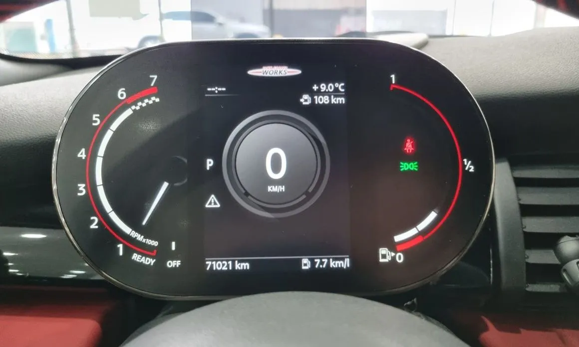 Mini Cooper Convertible 2021 из KR, фото 6