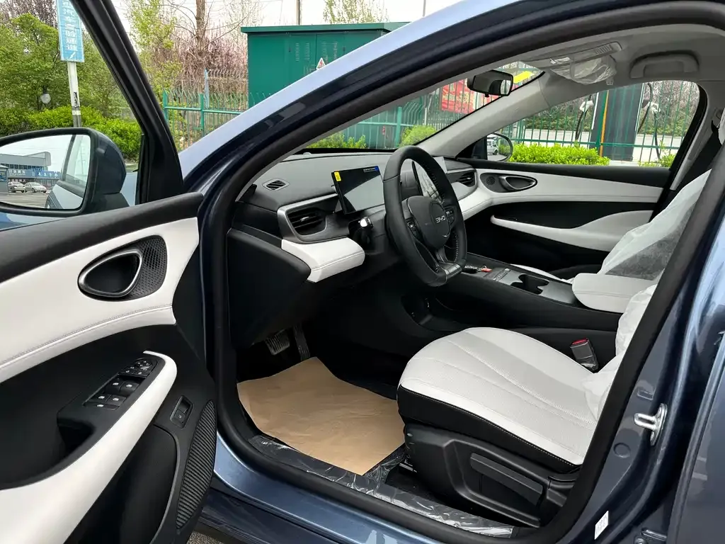 BYD Seal 05 DM-i 2026 из CN, фото 6
