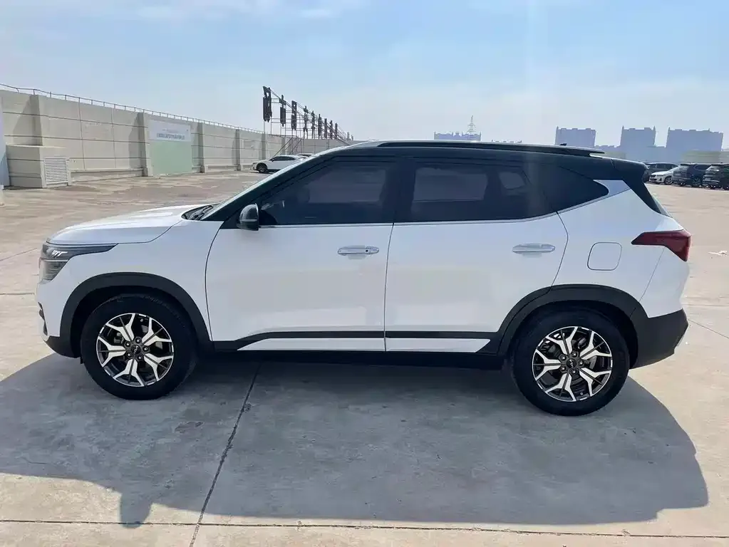 Kia KX3 — фото 5