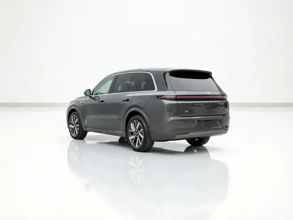 Li Auto L8 2023 из CN, фото 2
