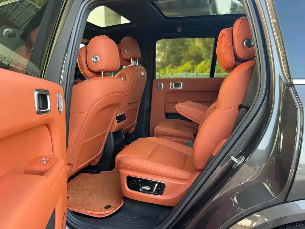 Li Auto L8 2023 из CN, фото 8