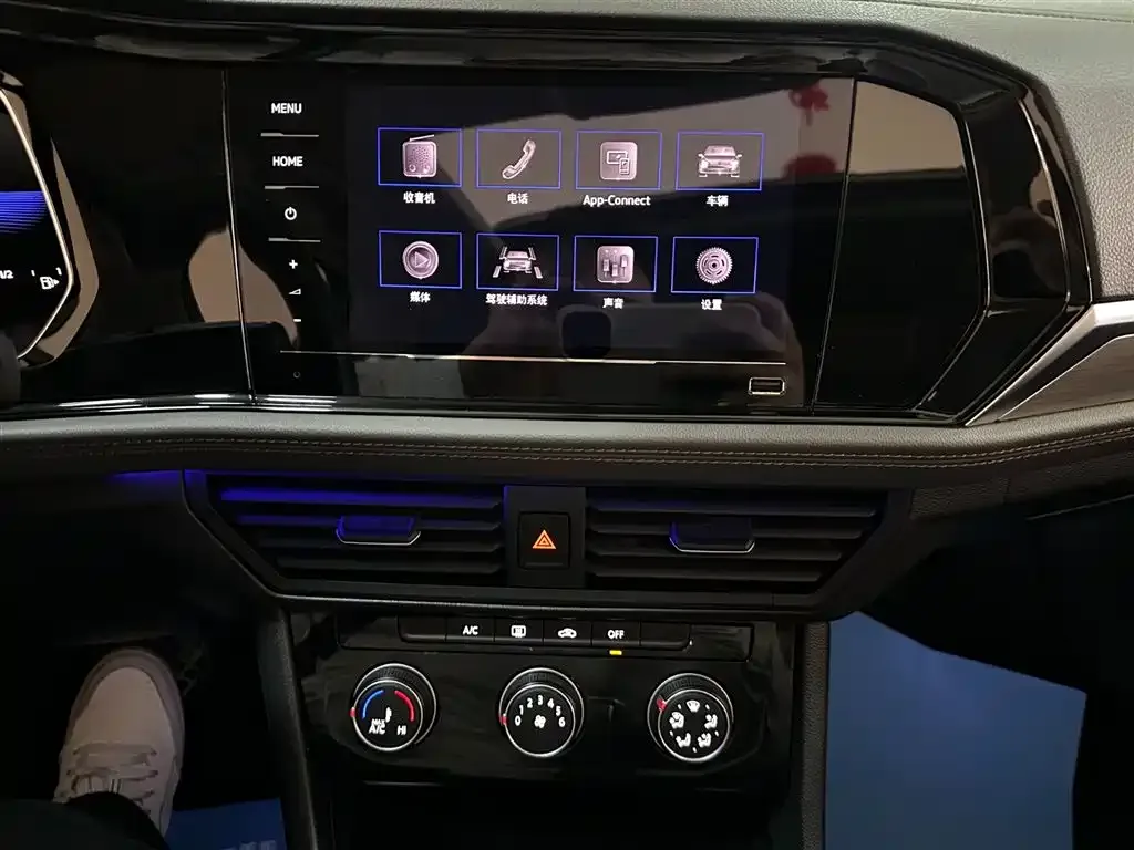 Volkswagen Sagitar 2021 из CN, фото 2