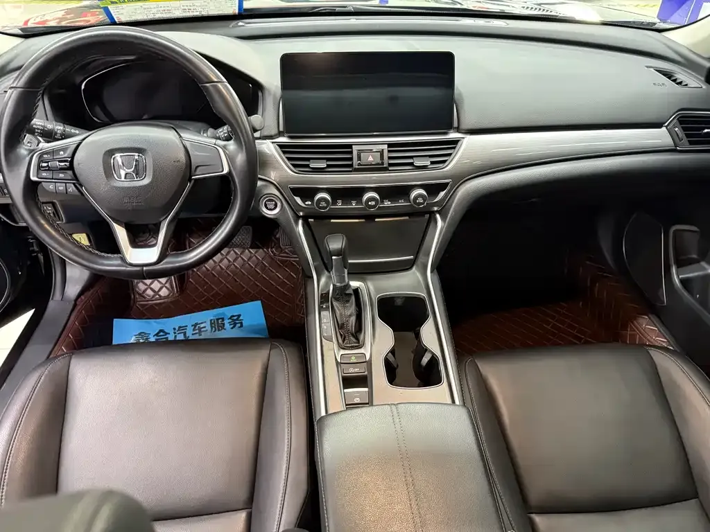 Honda Accord — фото 6