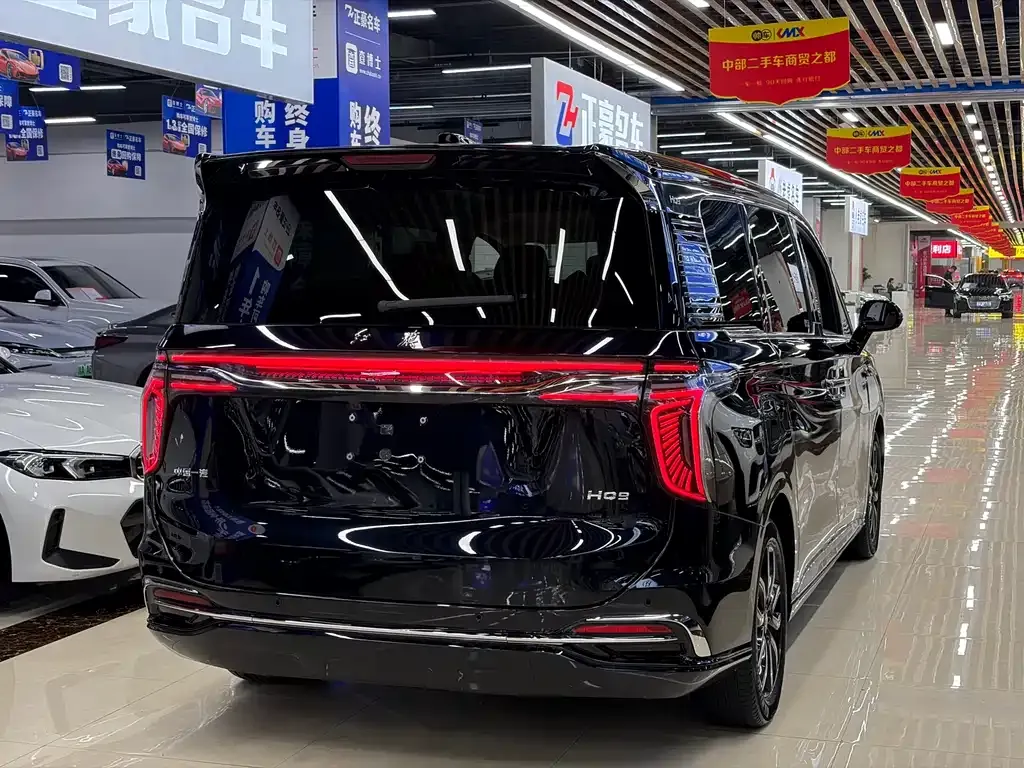 Hongqi HQ9 2023 из CN, фото 3