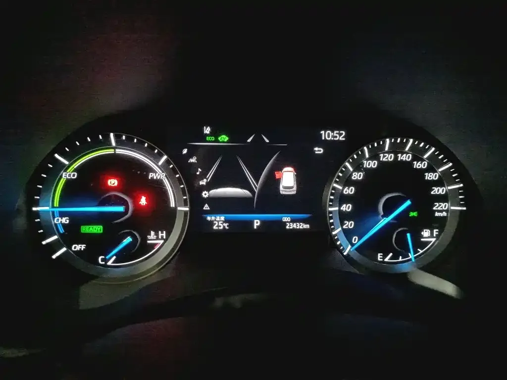 Toyota Highlander — фото 2