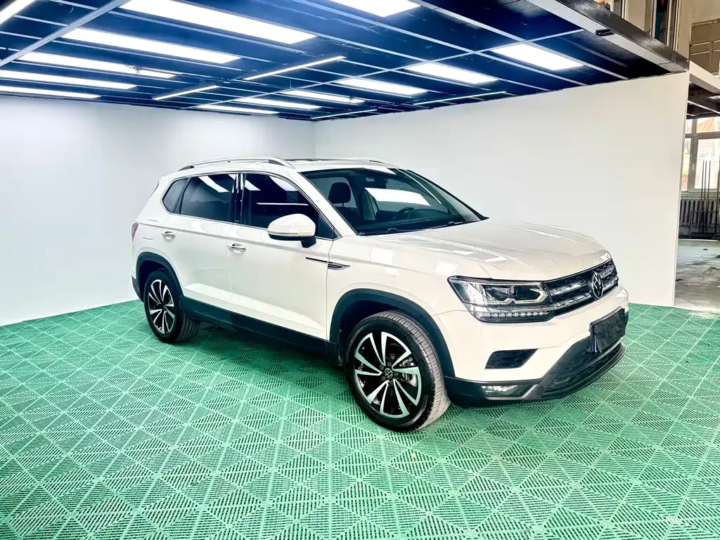Volkswagen Tharu — фото 10