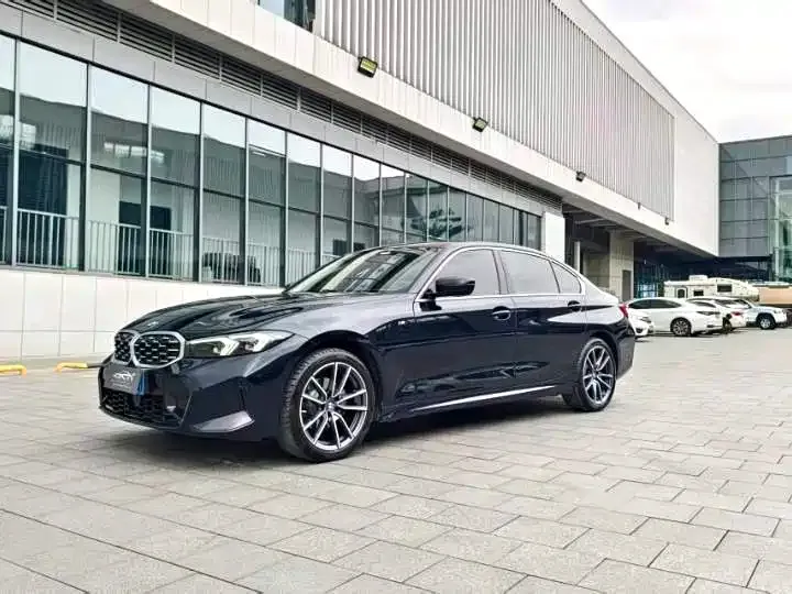 BMW 3 Series — фото 1