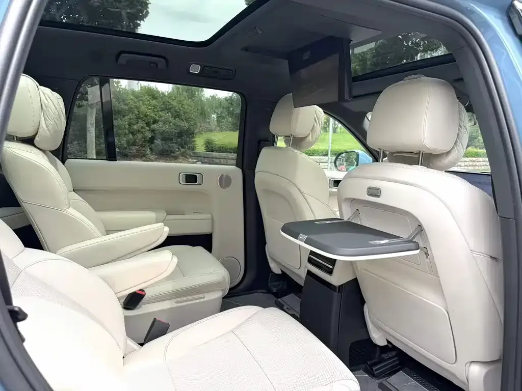 Li Auto L9 2023 из CN, фото 2
