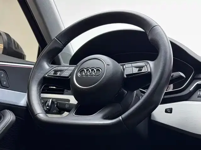 Audi A4L — фото 7