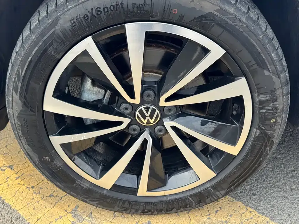 Volkswagen Tharu — фото 7