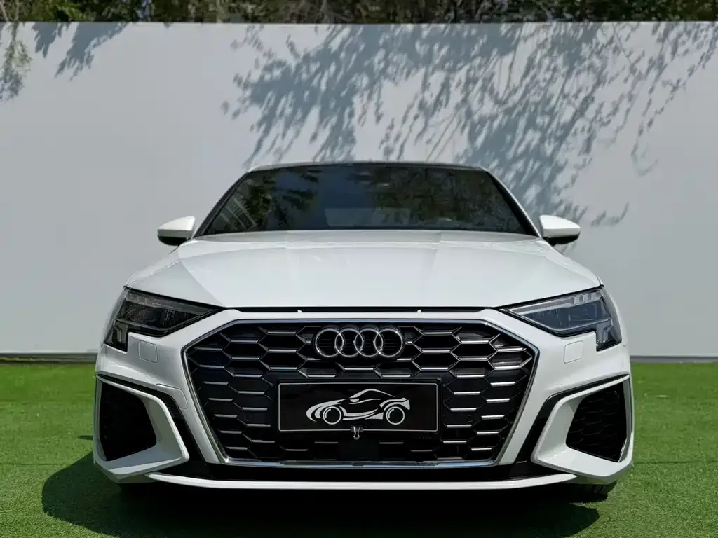Audi A3 — фото 3