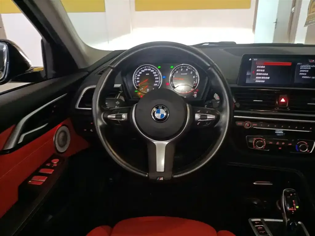 BMW 1 Series — фото 10