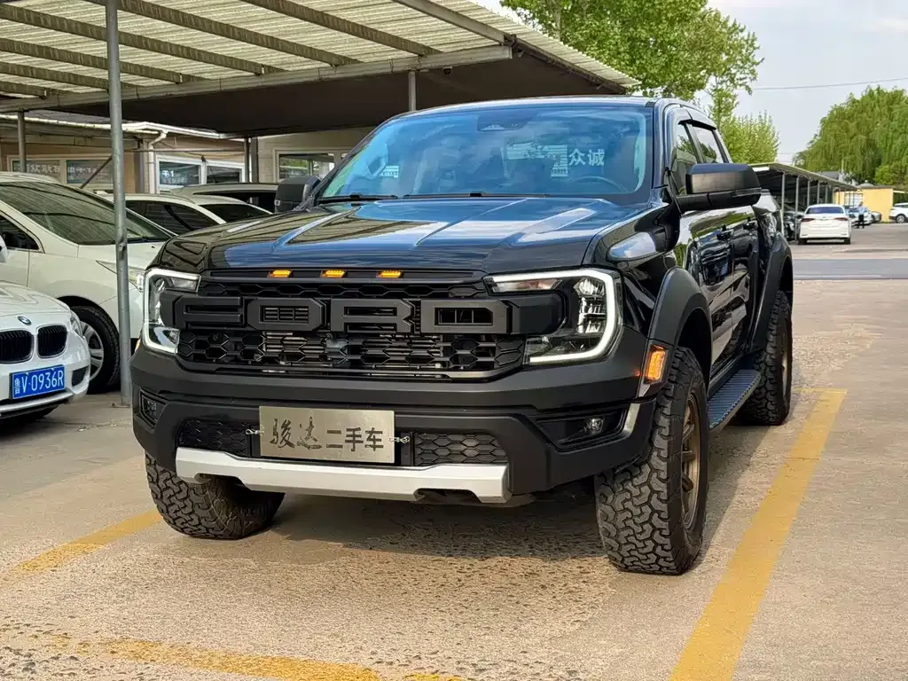 Ford Ranger — фото 1