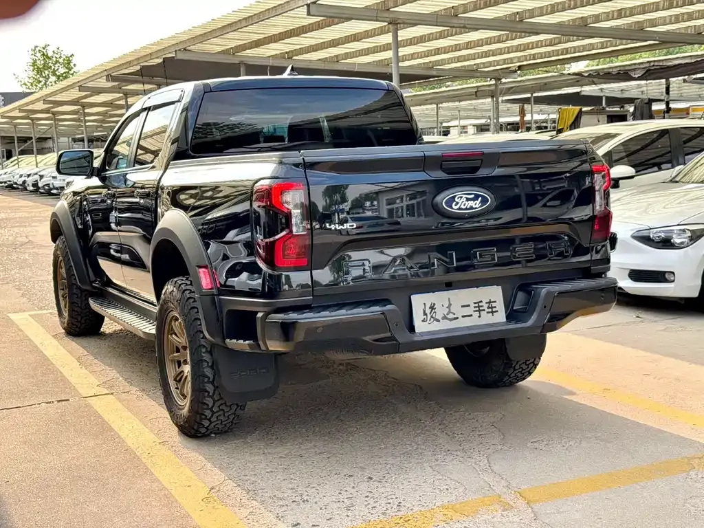Ford Ranger — фото 10