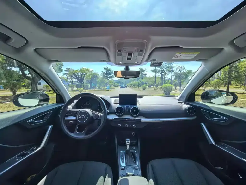 Audi Q2L 2021 из CN, фото 8