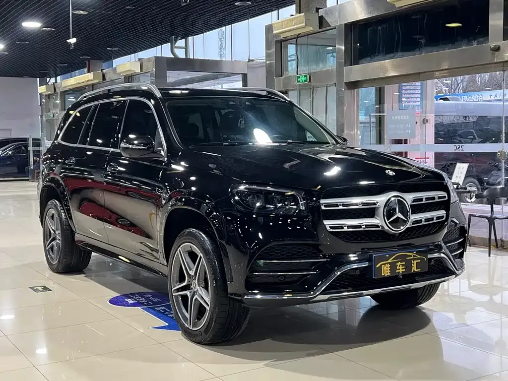 Mercedes-Benz GLS — фото 10