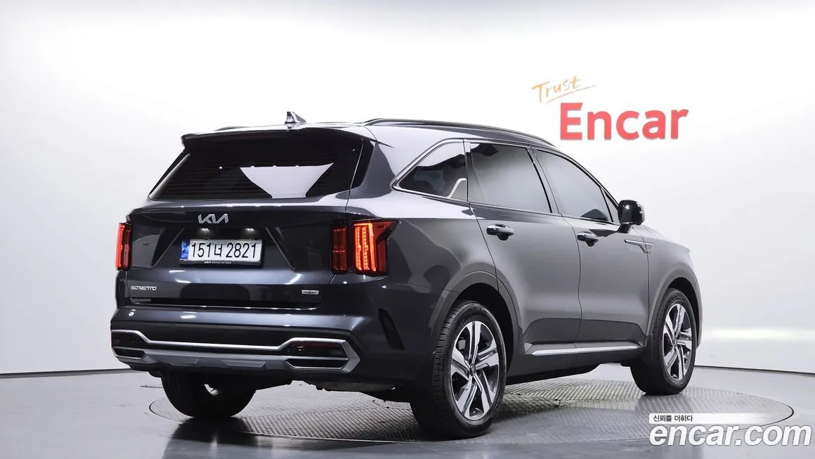 Kia Sorento — фото 4
