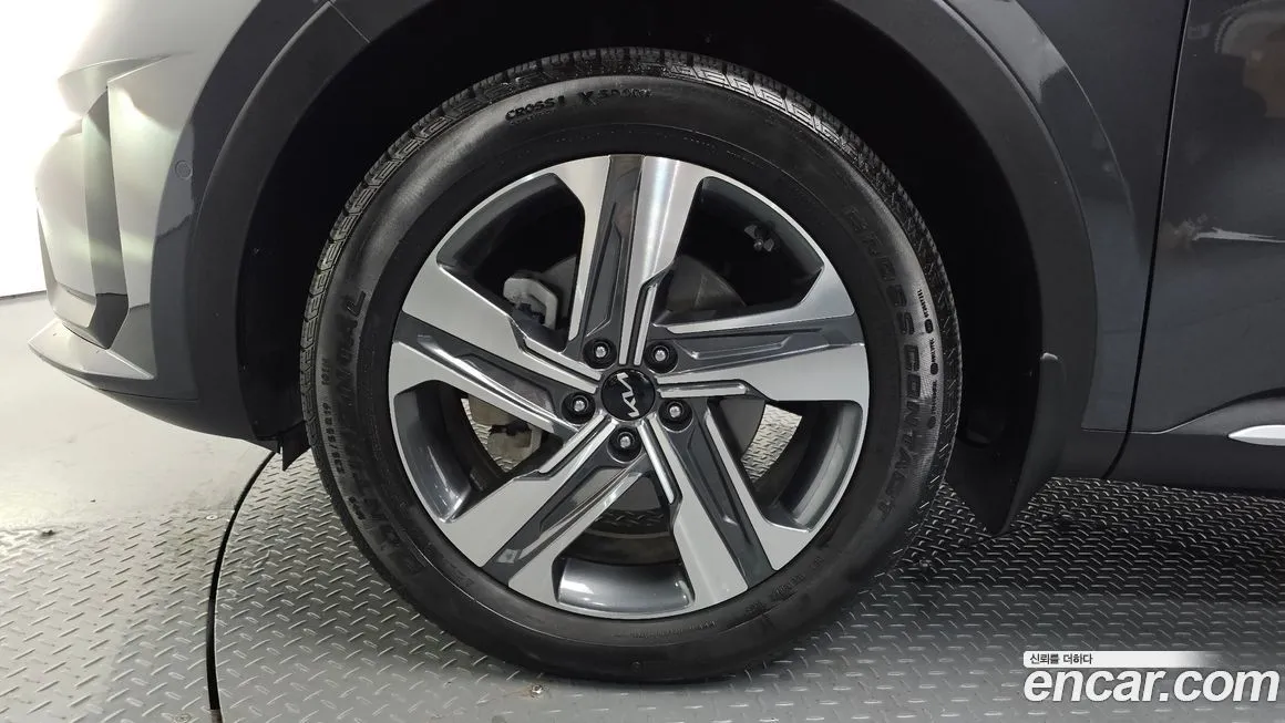 Kia Sorento — фото 6