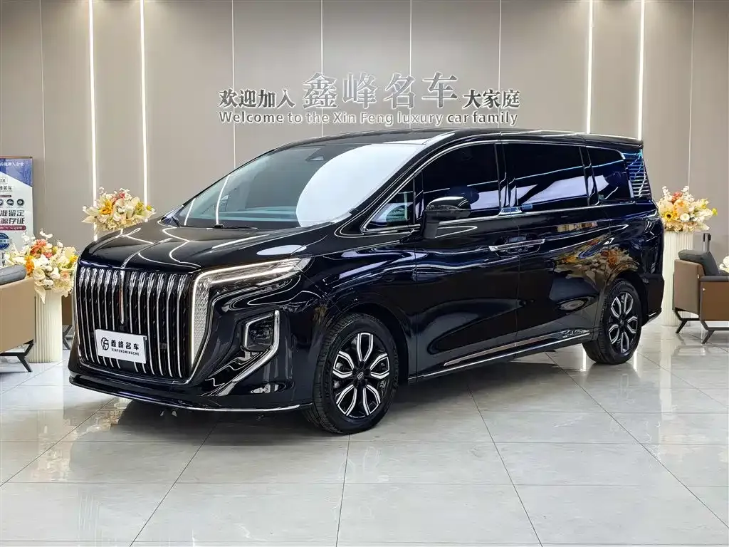 Hongqi HQ9 — фото 1
