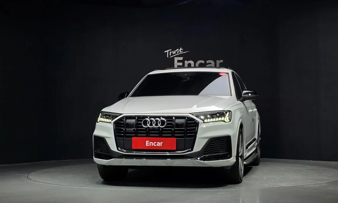 Audi Q7 — фото 5