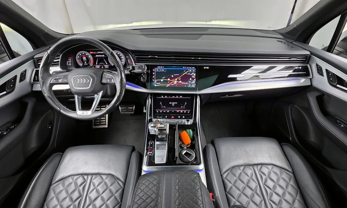 Audi Q7 — фото 4