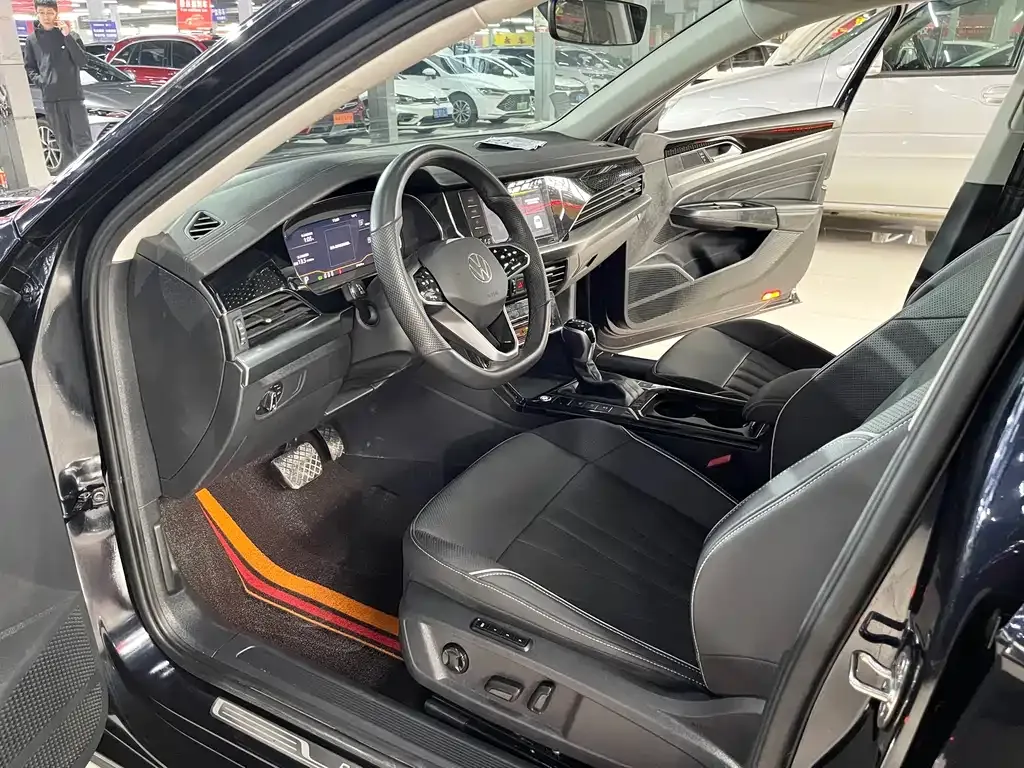 Volkswagen Passat — фото 4
