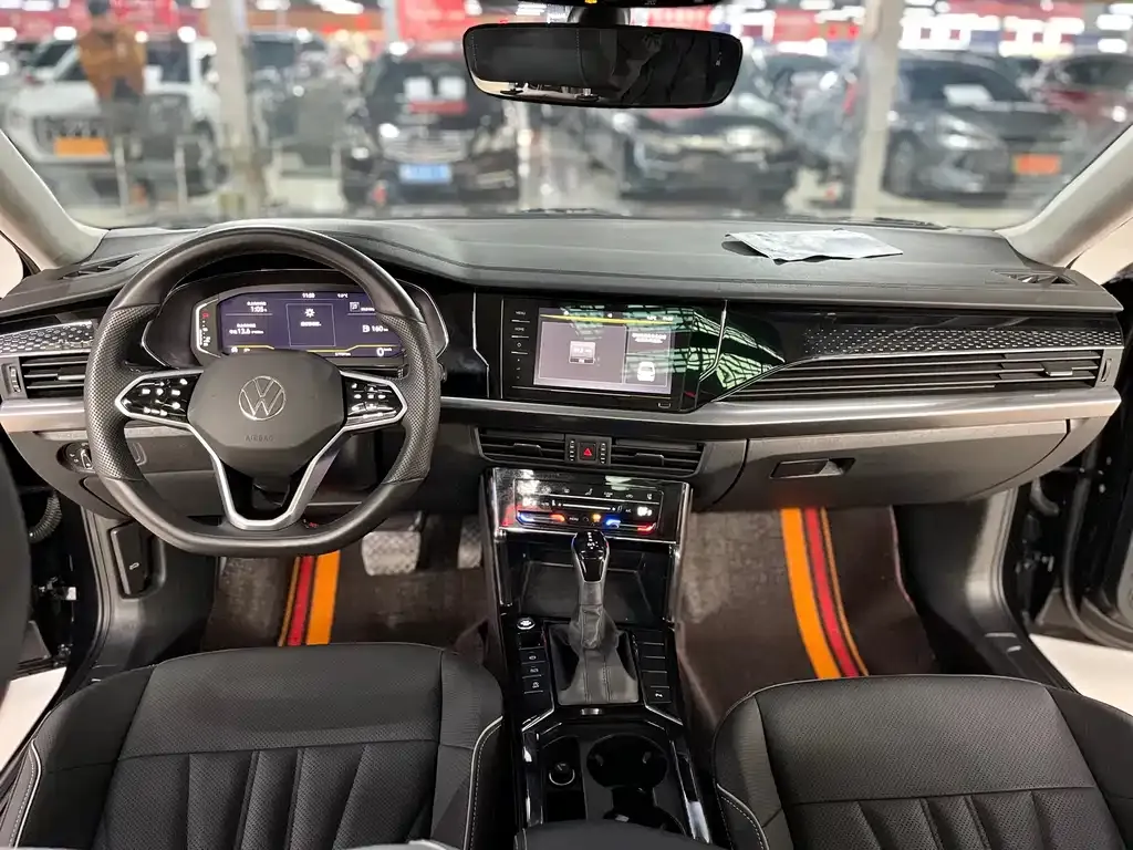 Volkswagen Passat — фото 9