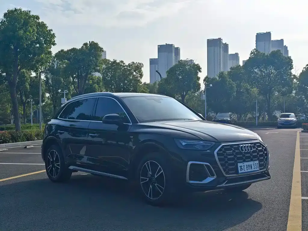Audi Q5L 2024 из CN, фото 3