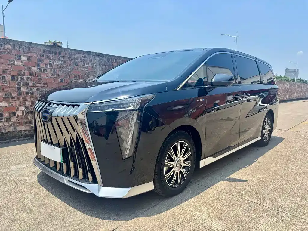 GAC Motor Trumpchi E9 — фото 1