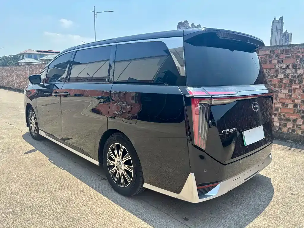 GAC Motor Trumpchi E9 — фото 4