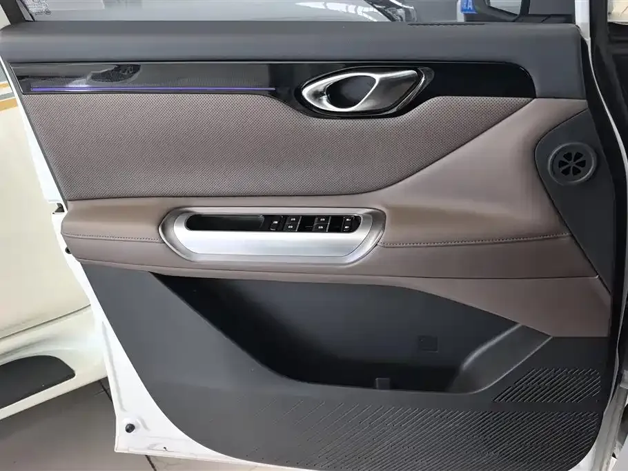 GAC Motor Trumpchi E8 2024 из CN, фото 10