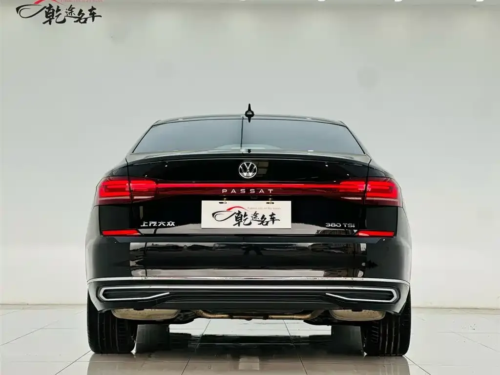 Volkswagen Passat — фото 2