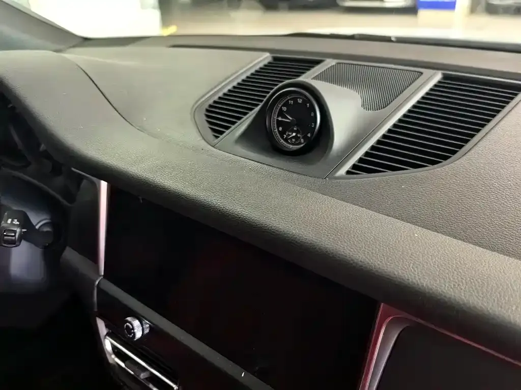 Porsche Macan 2022 из CN, фото 8