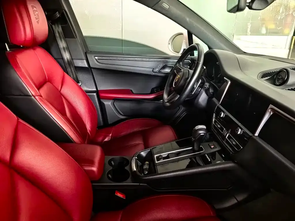 Porsche Macan 2022 из CN, фото 5