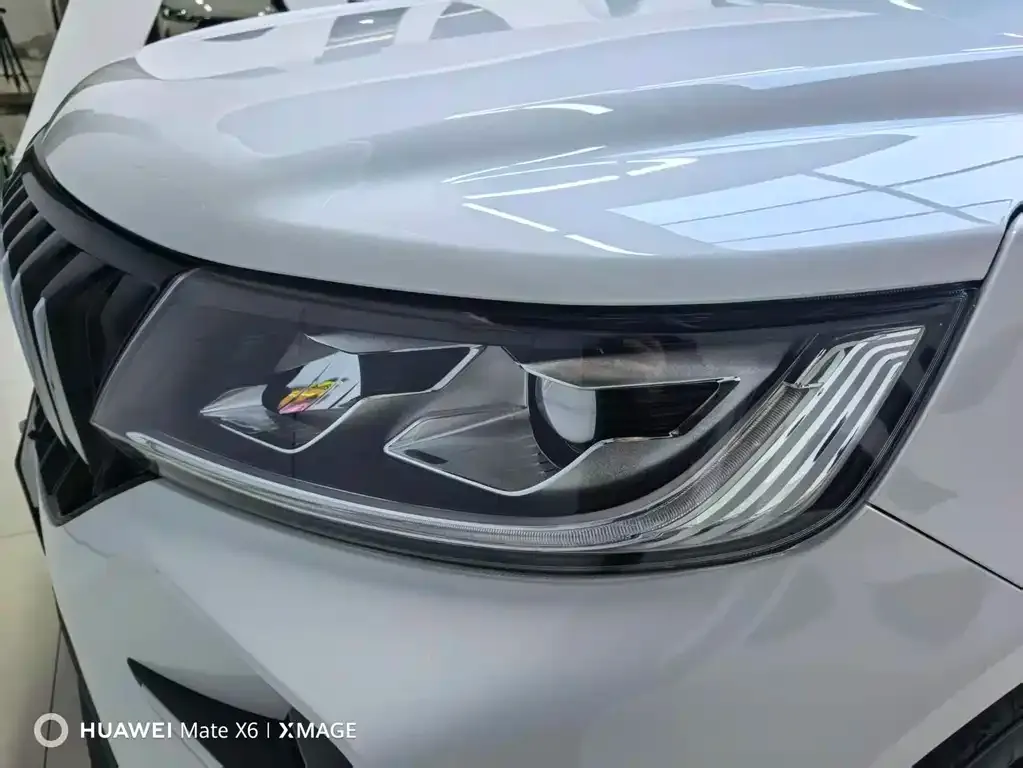 Geely Vision X6 — фото 3