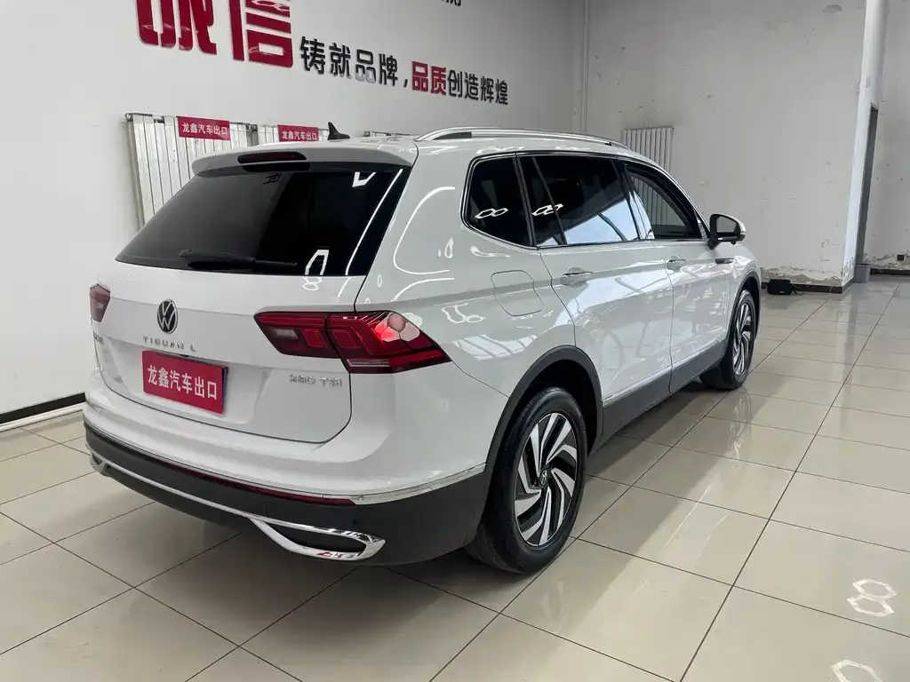 Volkswagen Tiguan L 2022 из CN, фото 7