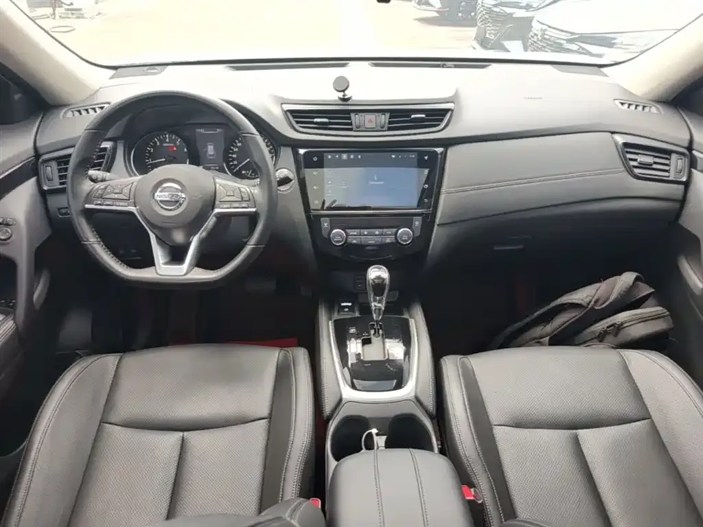 Nissan X-Trail 2023 из CN, фото 3