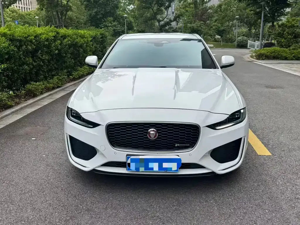 Jaguar XEL 2023 из CN, фото 9