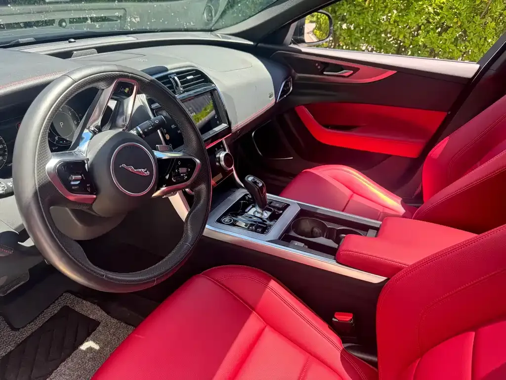 Jaguar XEL 2023 из CN, фото 8