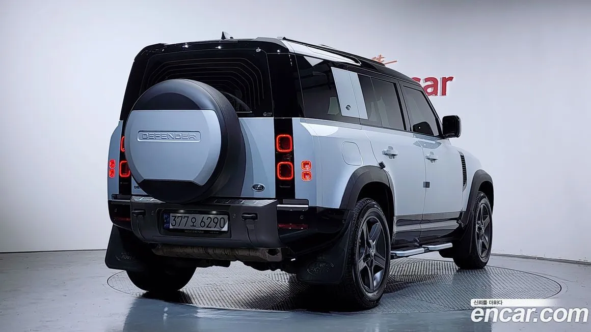 Land Rover Defender 2023 из KR, фото 3