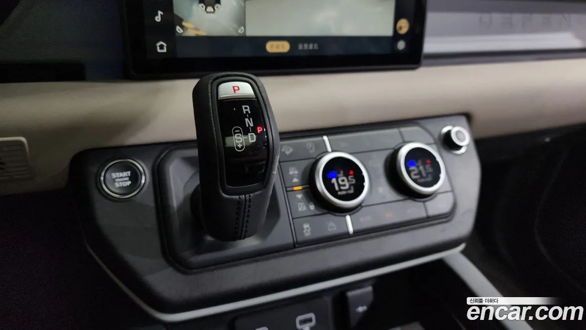 Land Rover Defender 2023 из KR, фото 10