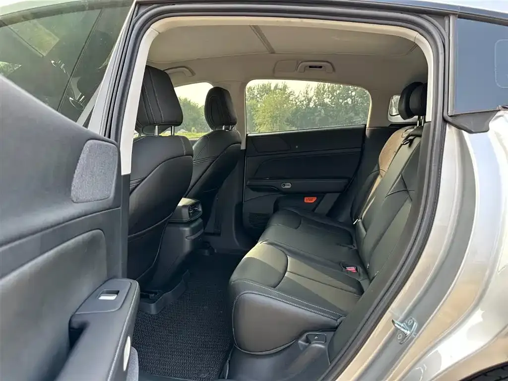 XPeng G6 2025 из CN, фото 10