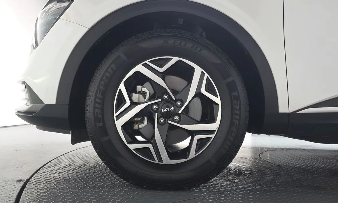 Kia Sportage — фото 6