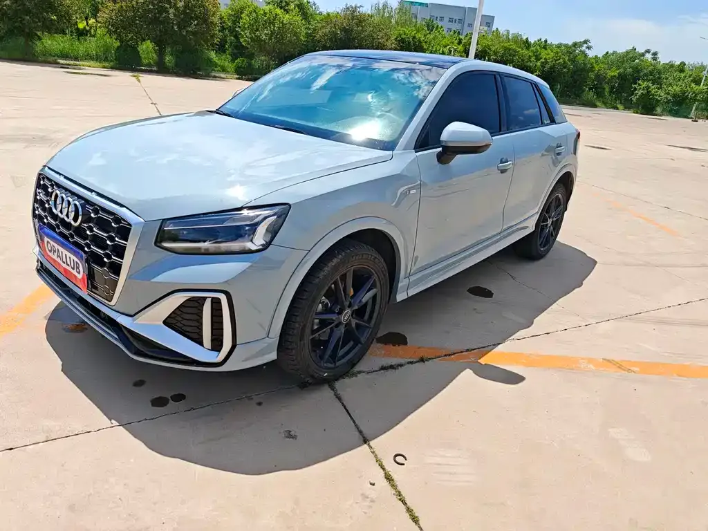 Audi Q2L 2023 из CN, фото 1