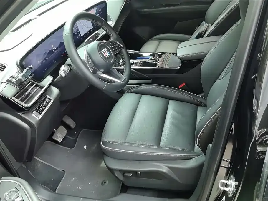 Buick Envision Plus — фото 4