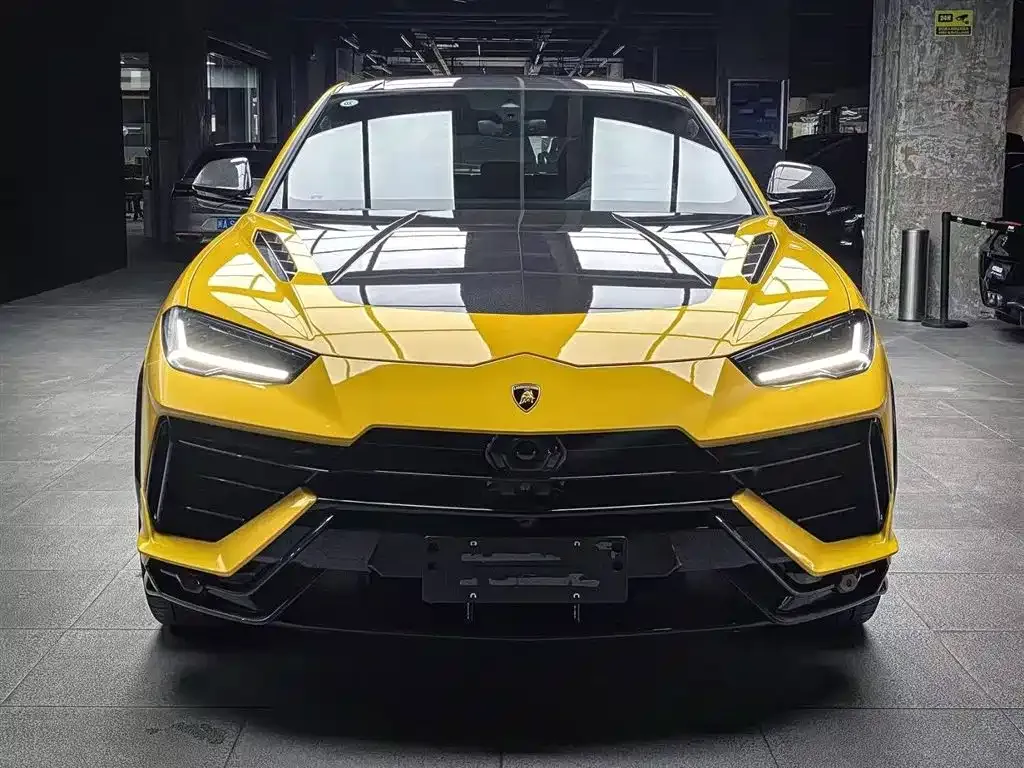 Lamborghini Urus — фото 5