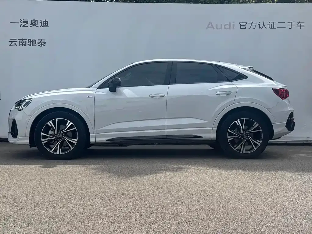 Audi Q3 Sportback — фото 4