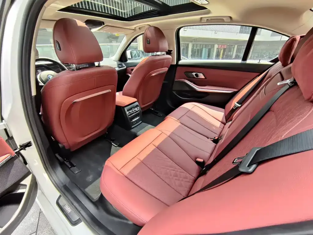 BMW i3 — фото 5